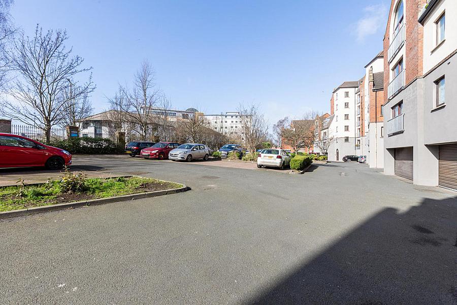 66 St Johns Wharf, 1-3 Laganbank Road