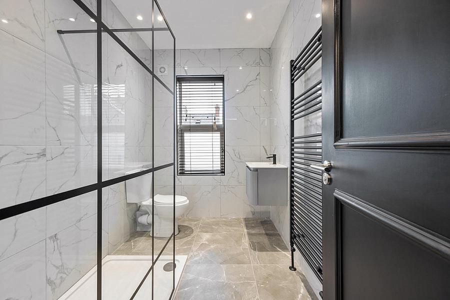 Apt C, 50 Sandown Road