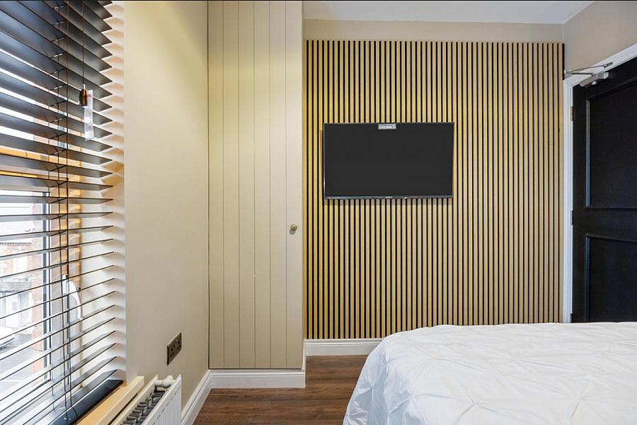 Apt E, 50 Sandown Road