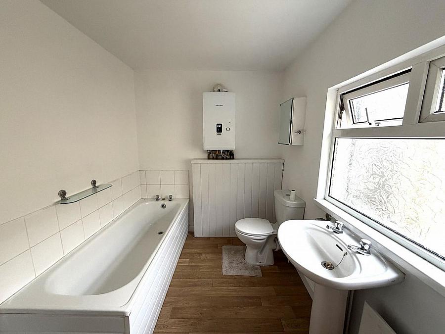 21 Ravenscroft Street