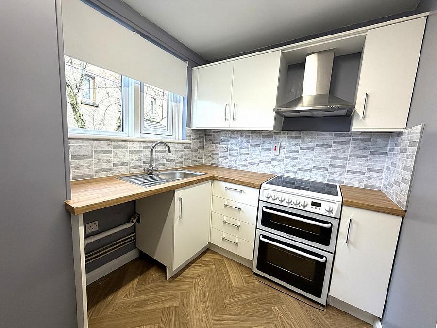 7A Craignish Crescent