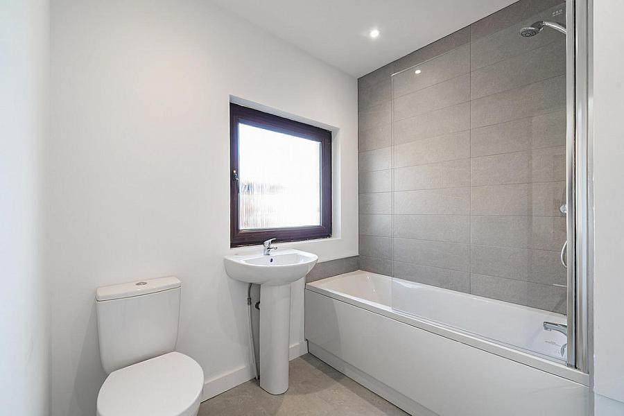 494 Castlereagh Road