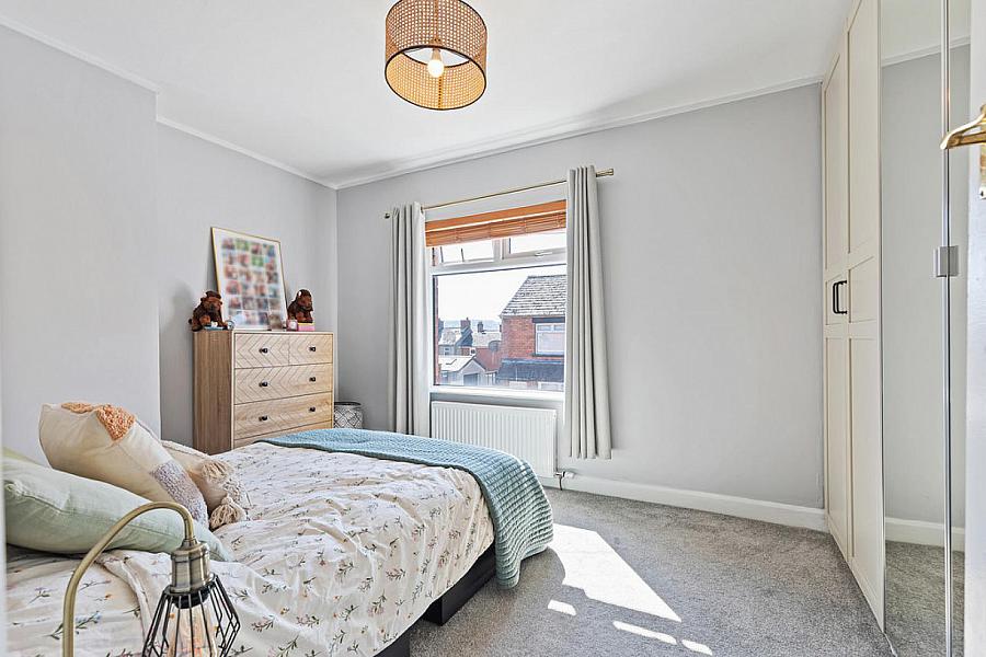 24 Willowfield Parade