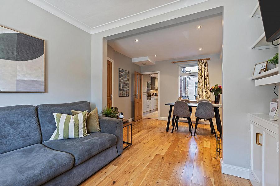 24 Willowfield Parade