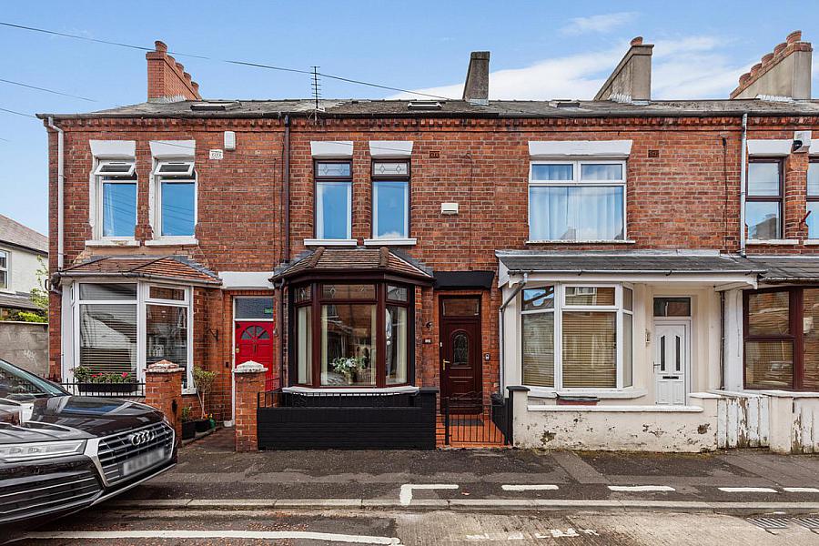 53 Lichfield Avenue