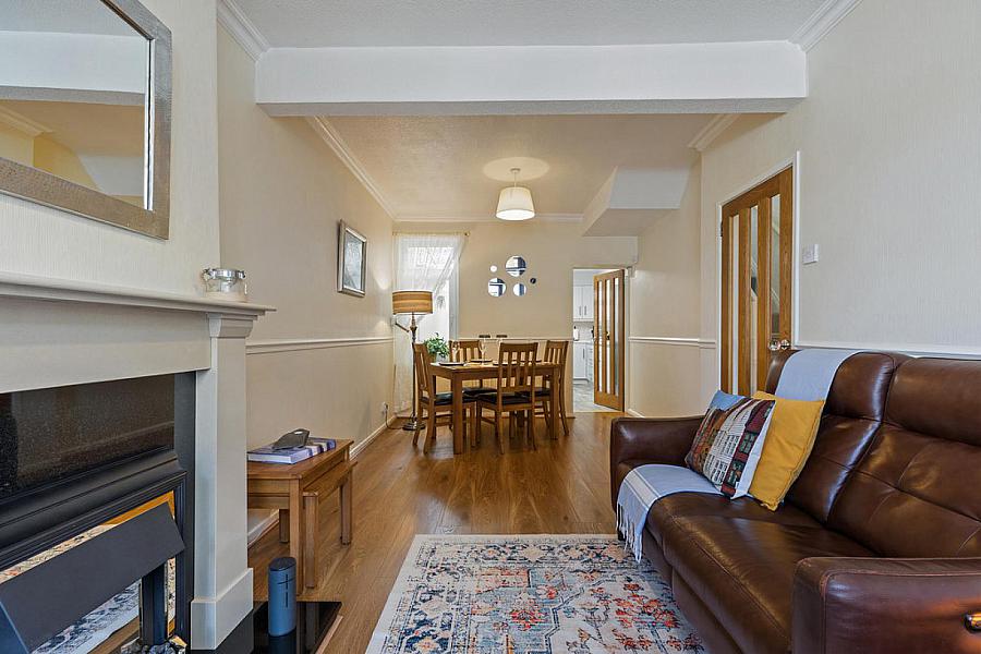 53 Lichfield Avenue