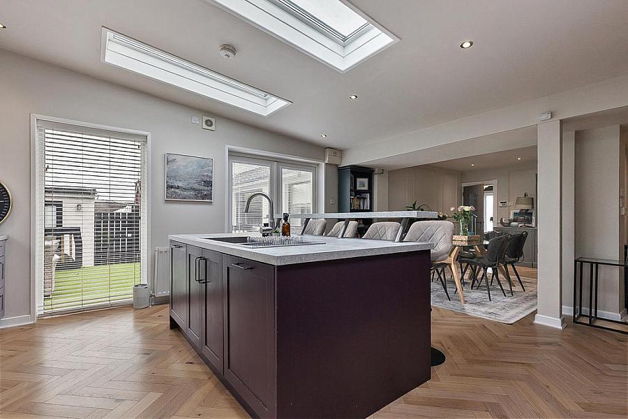 49 Rosepark