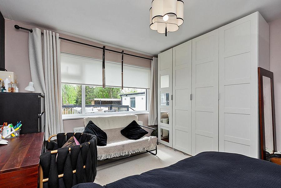 49 Rosepark