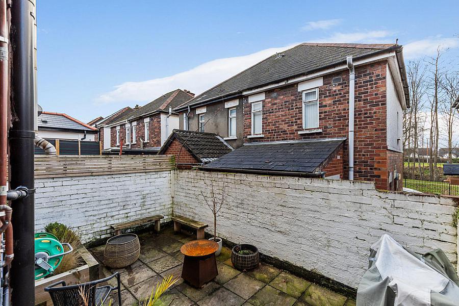 21 Dunraven Park