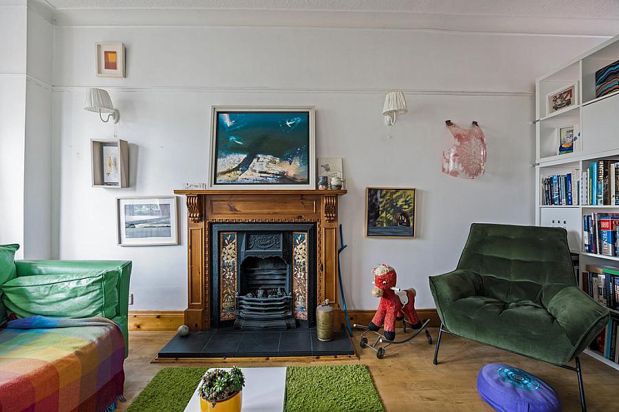 2 Kensington Drive