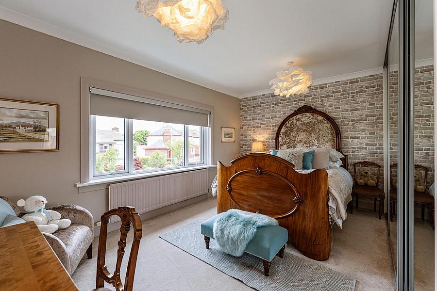 18 Rosepark