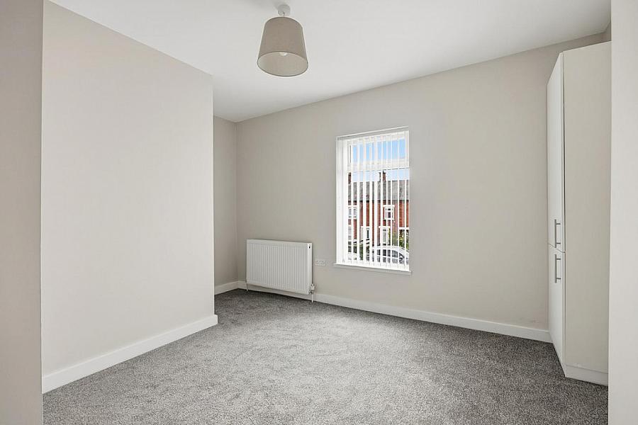 19 Parkgate Gardens