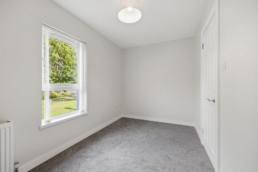 19 Parkgate Gardens