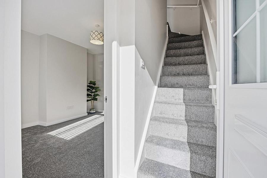19 Parkgate Gardens