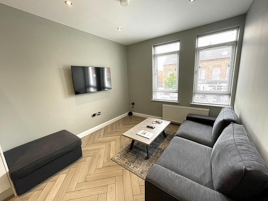 Apt 1, 2A Bloomdale Street