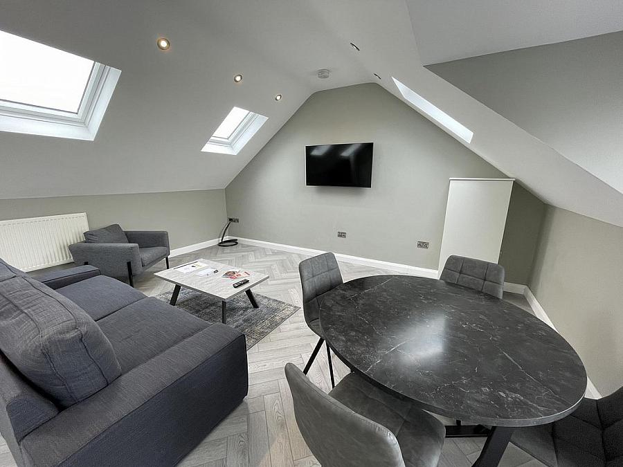 Apt 2, 2A Bloomdale Street