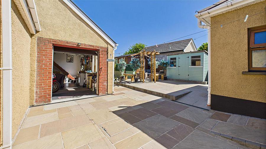 3 Hazeldene Park