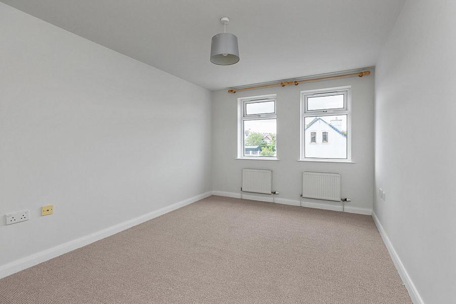 18 Ballyholme View