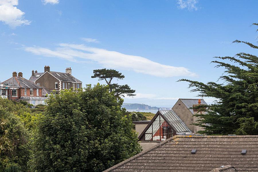 18 Ballyholme View