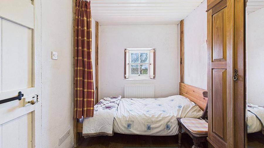 Annies Cottage, 78a Cootehall Road