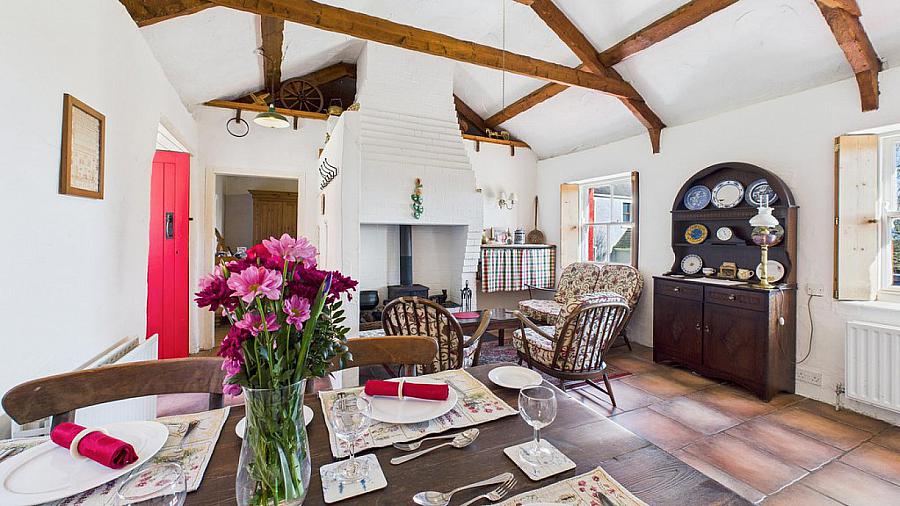 Annies Cottage, 78a Cootehall Road