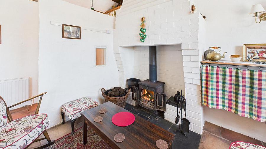 Annies Cottage, 78a Cootehall Road