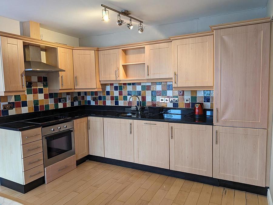 7 Holborn Court