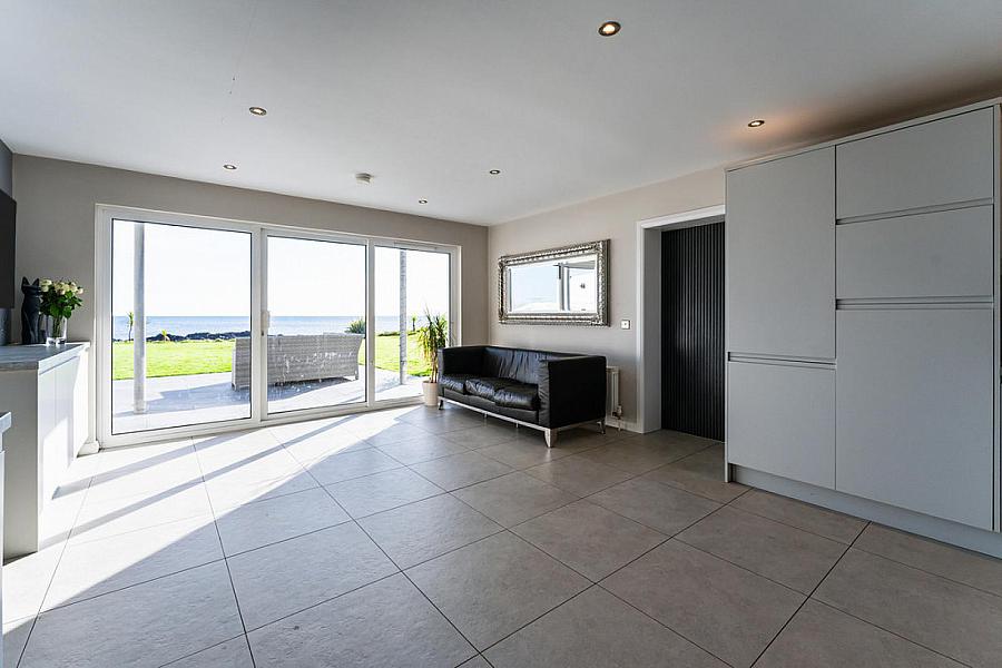 12 Vester Cove