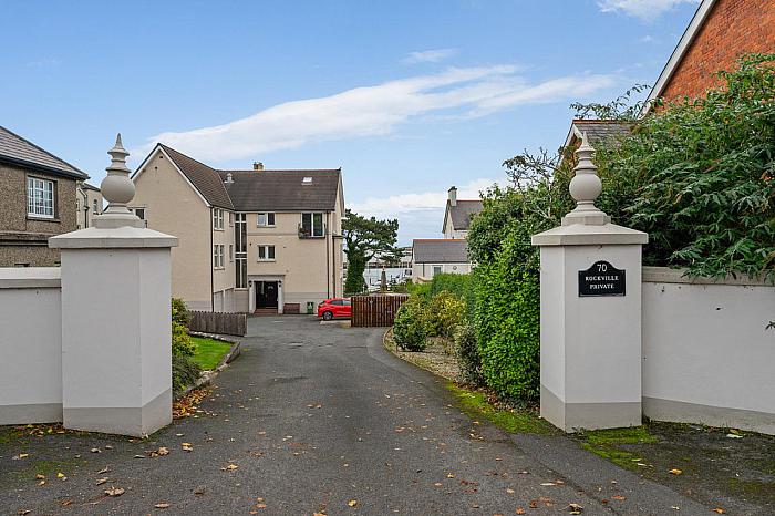 Apartment 5 Rockville, 70 Princetown Road