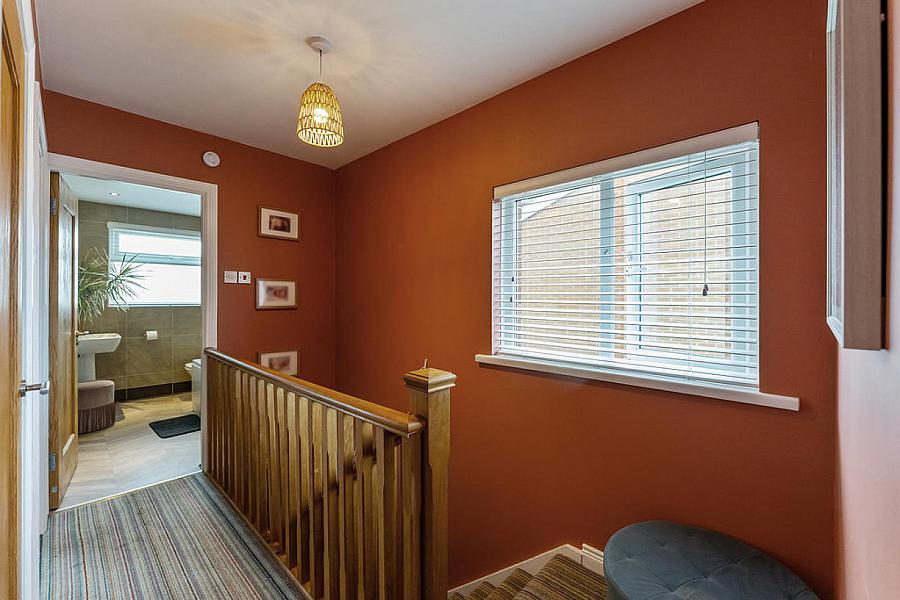 13 Glendale Avenue