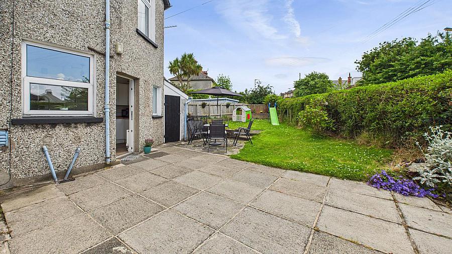 23 Hazeldene Avenue