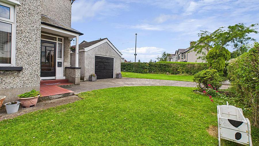 23 Hazeldene Avenue