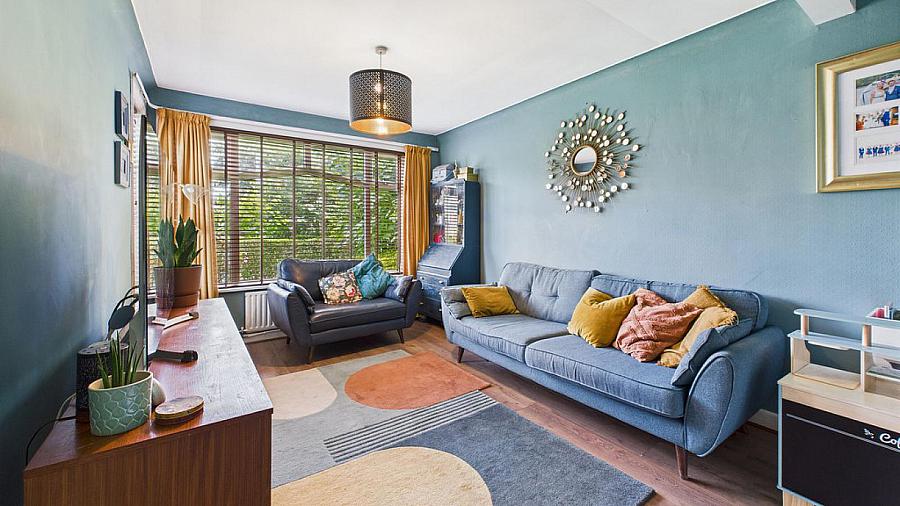 23 Hazeldene Avenue