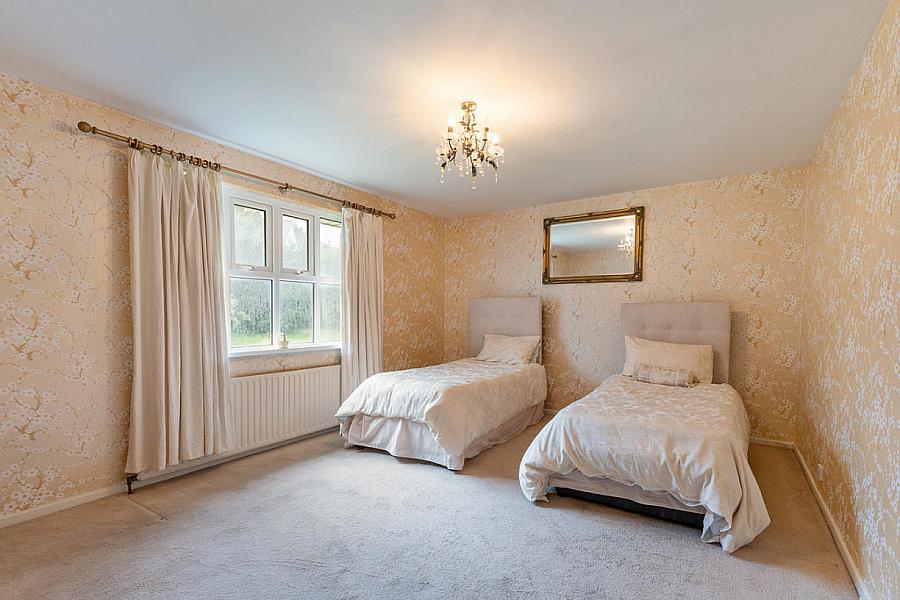 134B Warren Road 134B Warren Road