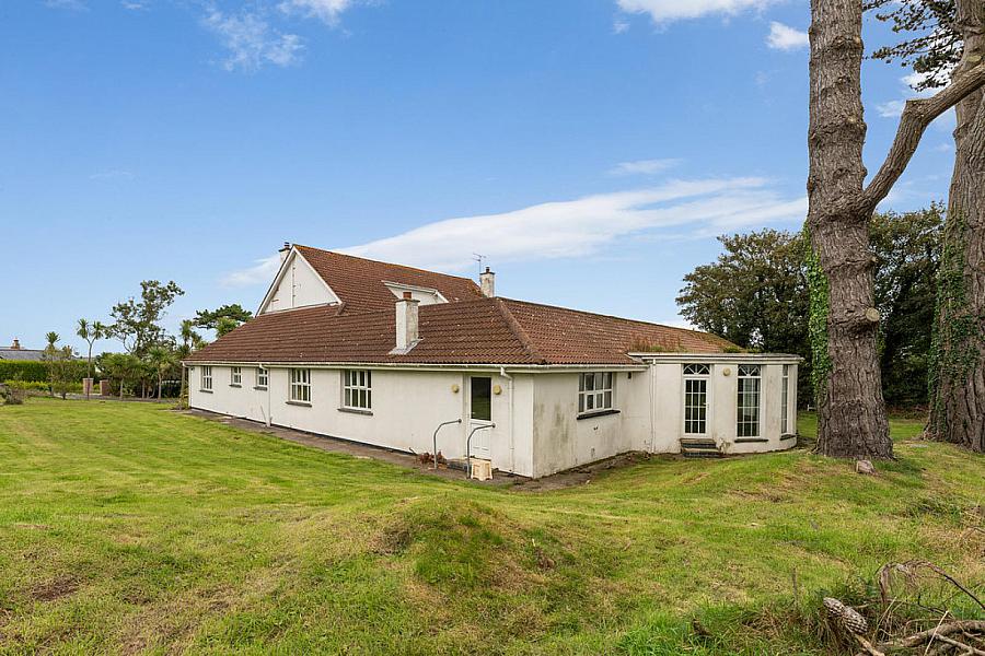 134B Warren Road 134B Warren Road