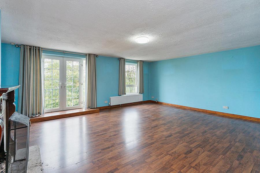 134B Warren Road