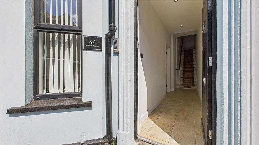 44 Holborn Avenue