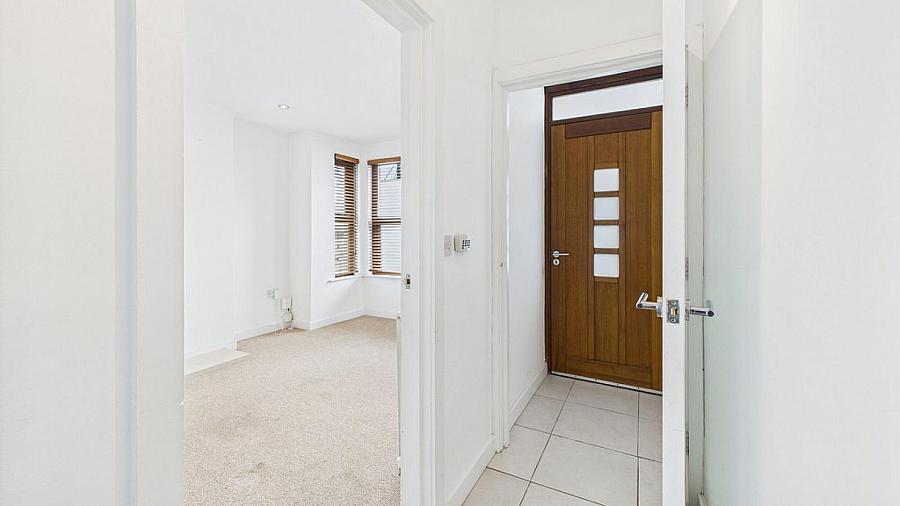 34 Lyle Road