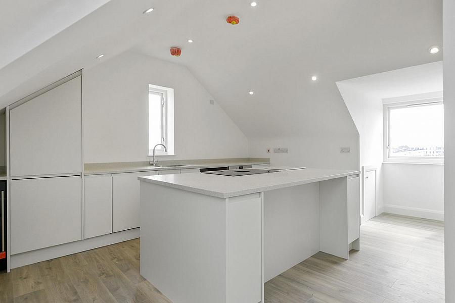 Apartment 4 Crosby House, 35 College Green