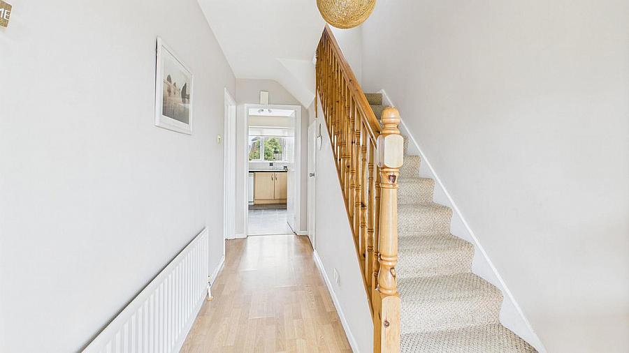 16 Ravenswood