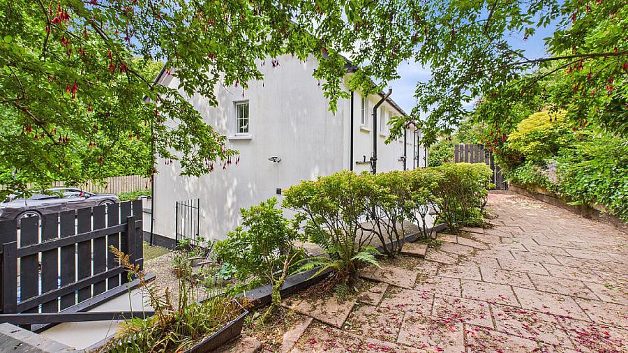 4 Old Mill Close