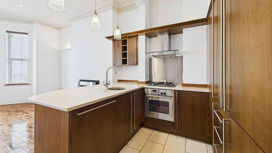 Apt. 2, 76 Seacliff Road