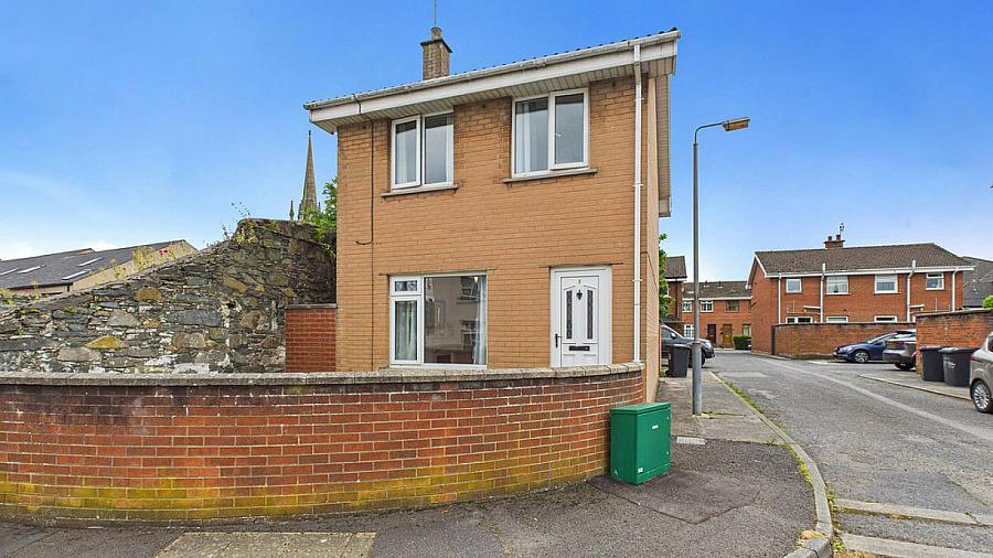 1 Hartford Mews