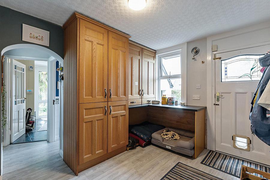 18 Farnham Park