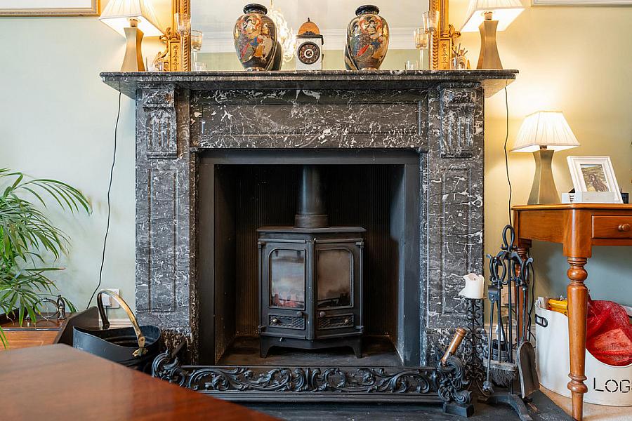 18 Farnham Park