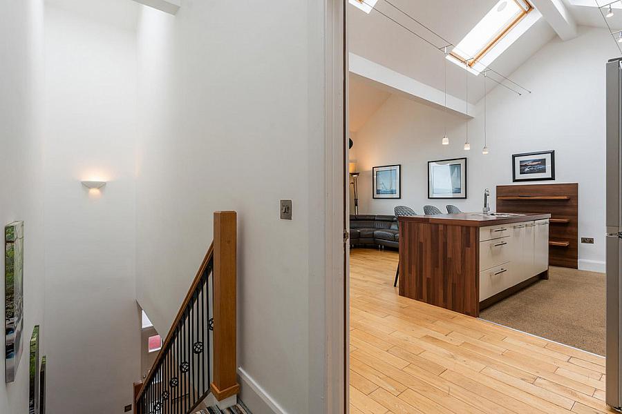2D Godfrey Avenue