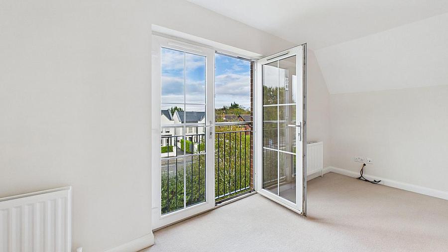 6 Glenview Court
