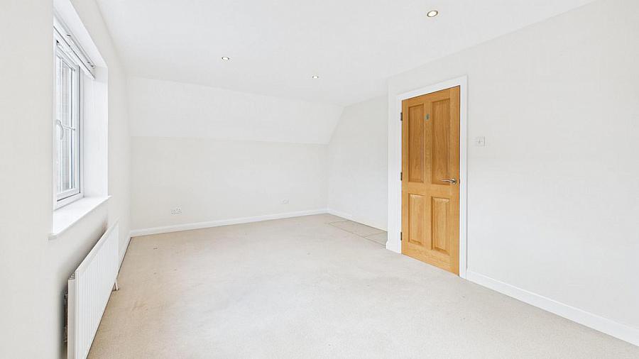 6 Glenview Court