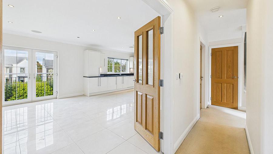 6 Glenview Court
