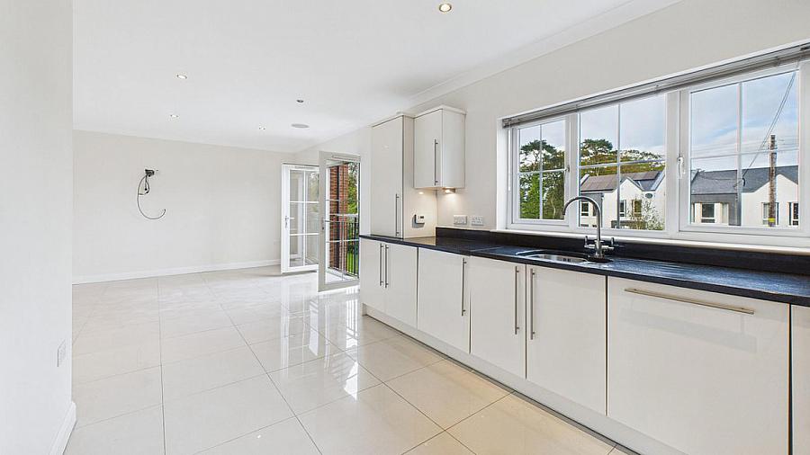 6 Glenview Court